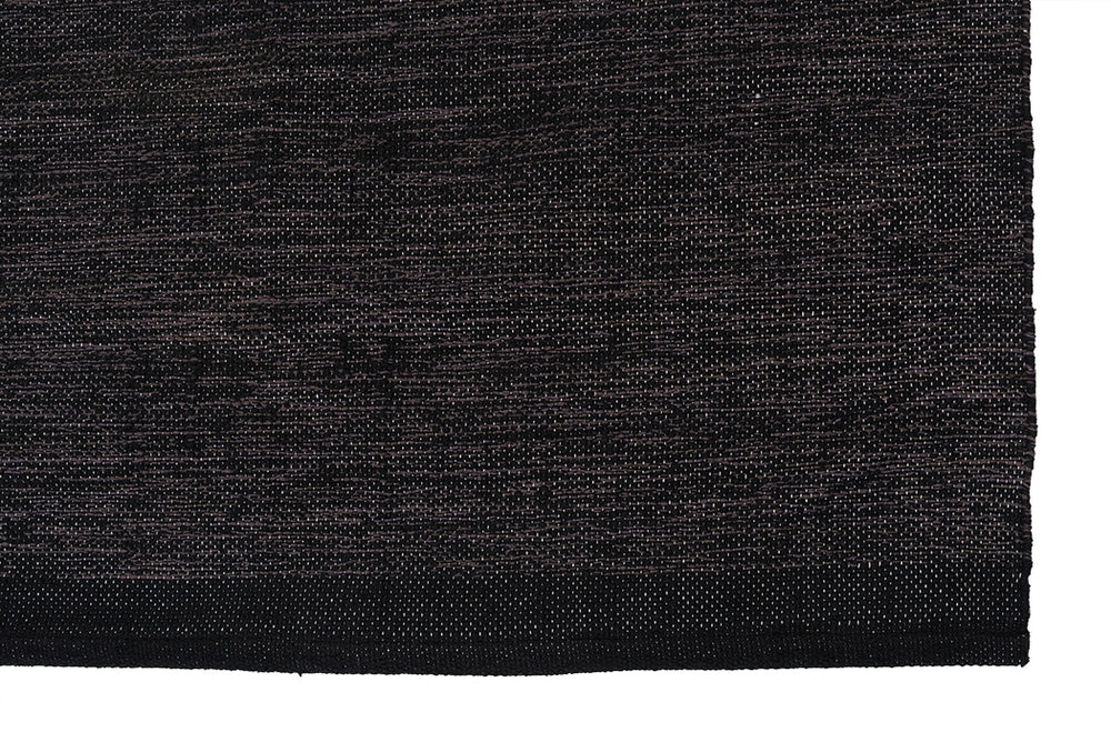 Heby Black