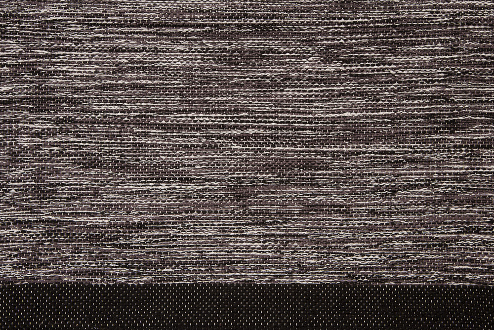 Heby Black-white